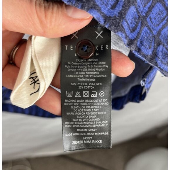 Ted Baker London Size 5 (XL) Men's Patterned Electric Blue & Black Shirt - Picture 7 of 11